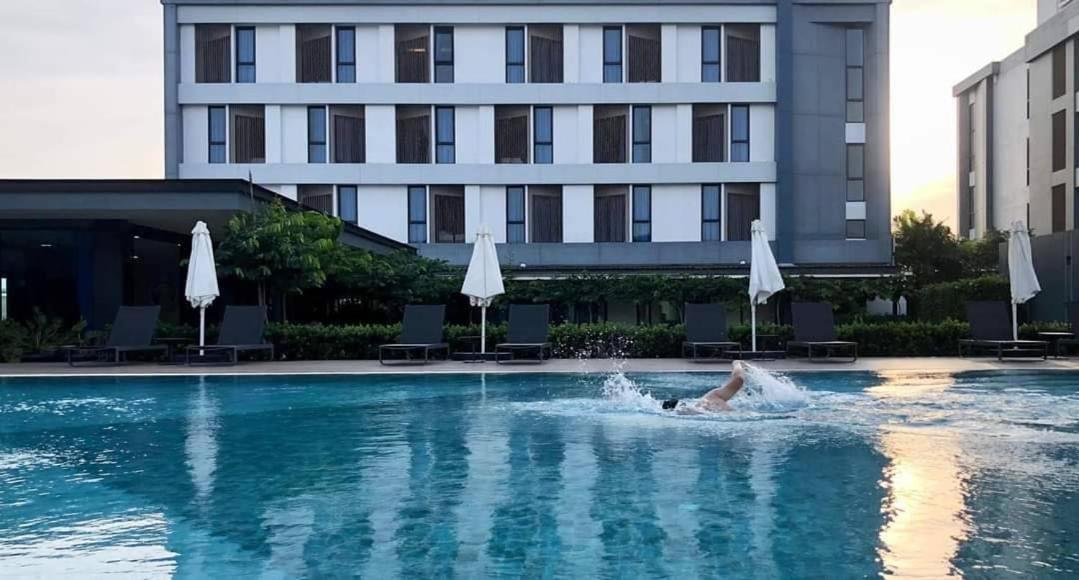 Blue Rabbit Hotel Chanthaburi Ngoại thất bức ảnh